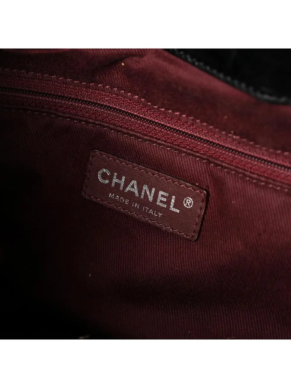 Chanel Iridescent Calfskin Quilted #359221C16B